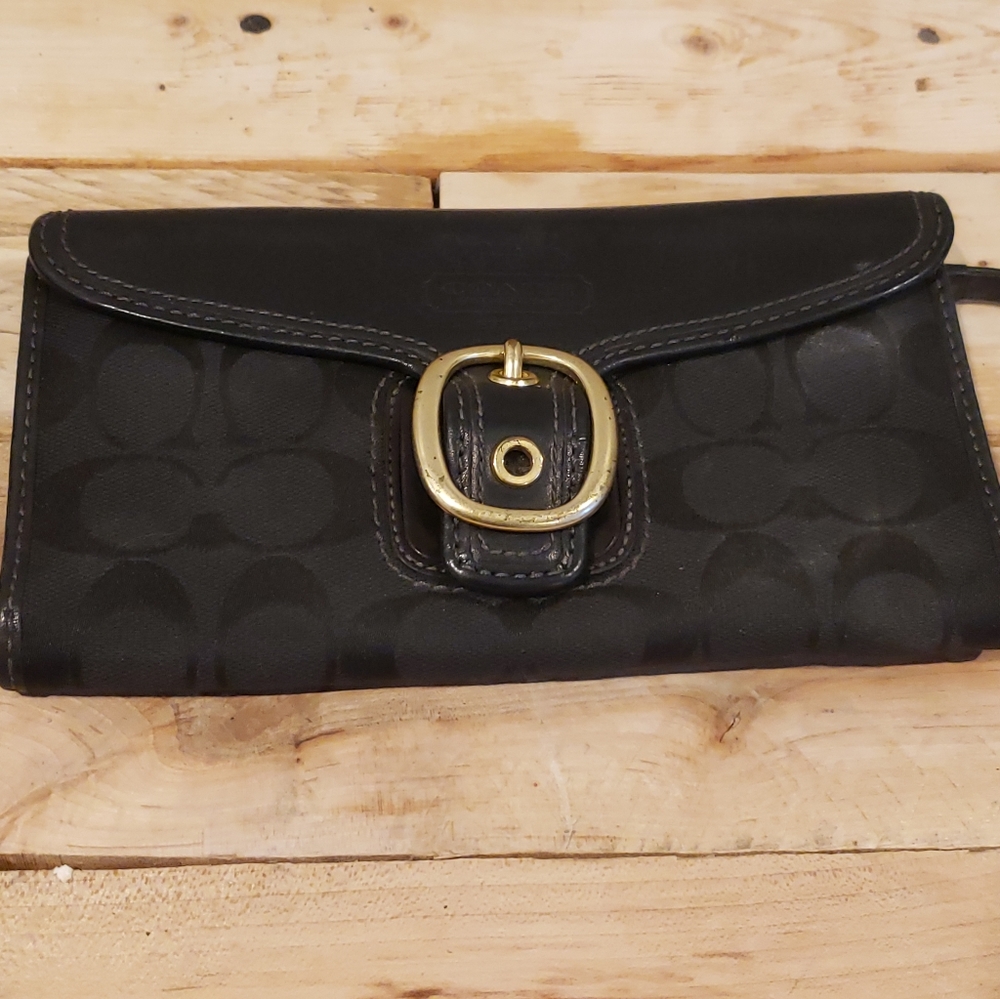 Coach wallet
